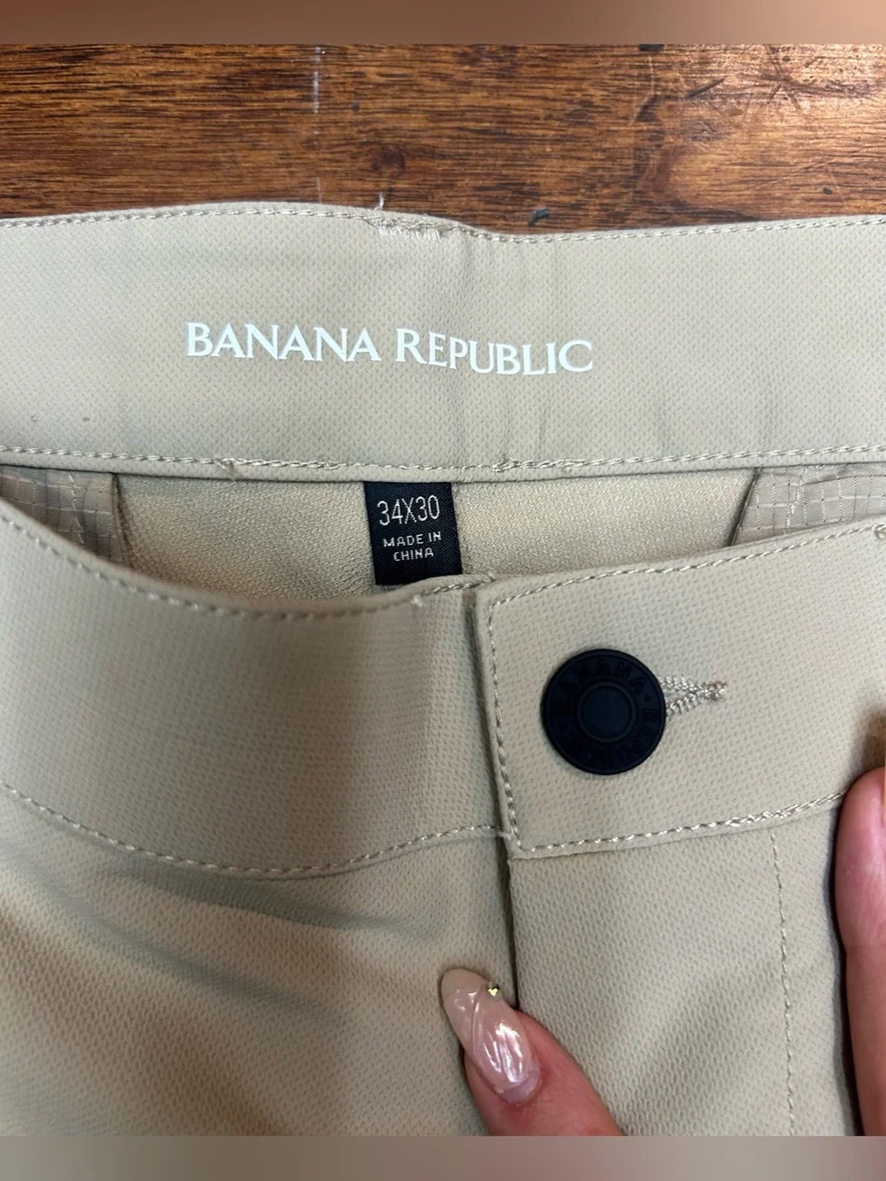 Banana Republic men's flat front khaki performance tech chino pants